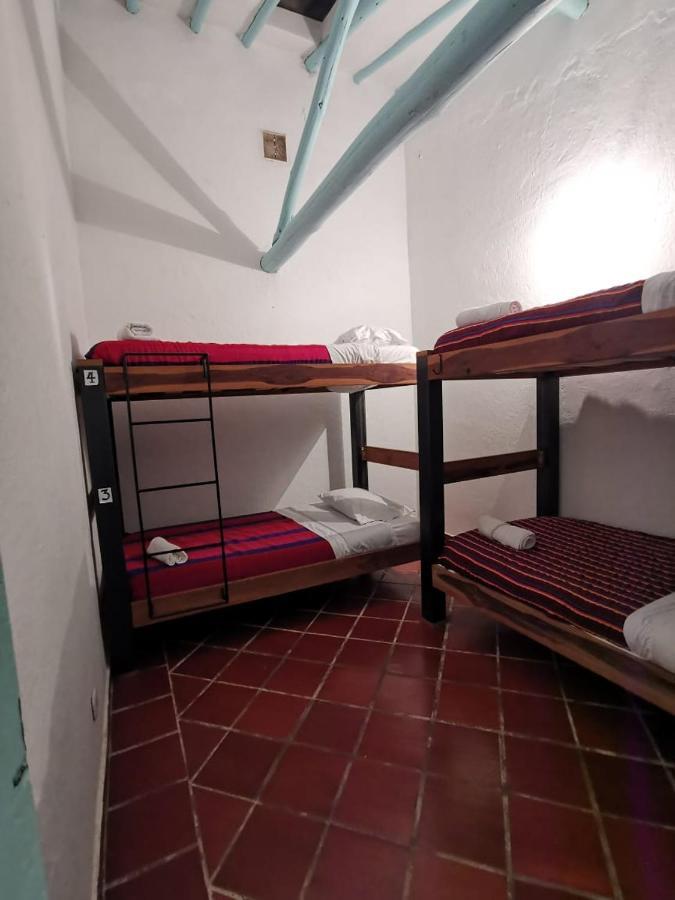Popichi Hostel บียาเดเลย์บา ภายนอก รูปภาพ
